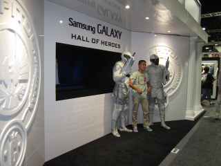 Illustration for article titled The Very Best Finds On The Floor At Comic-Con 2014